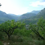 Pie Des Ayrolis *